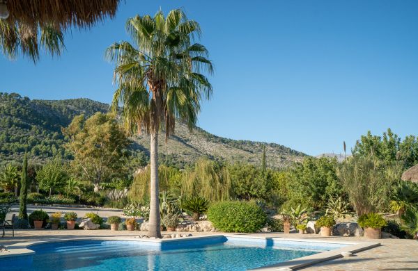 Landhaus zu verkaufen, Selva - Mallorca mit privatem Pool