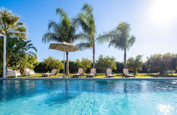 Finca de lujo en venta cerca de Buger con licencia de alquiler vacacional