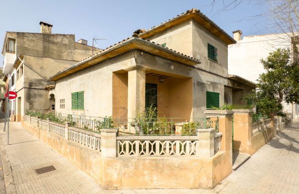 Casa de pueblo para reformar en Pollensa, Mallorca en venta