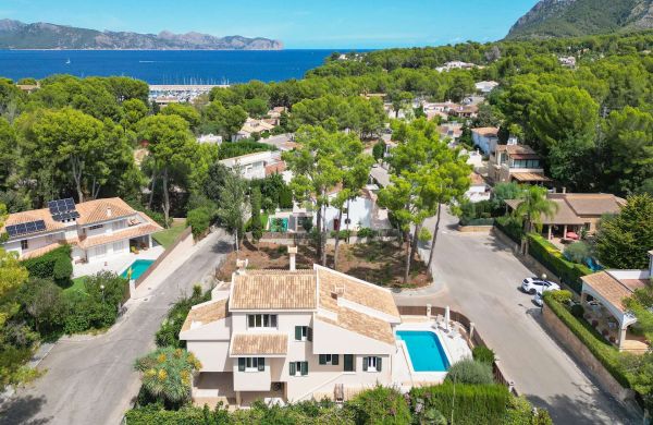 Exclusiva Villa en Bonaire – Luz, Vistas al Mar y Estilo de Vida Mediterráneo