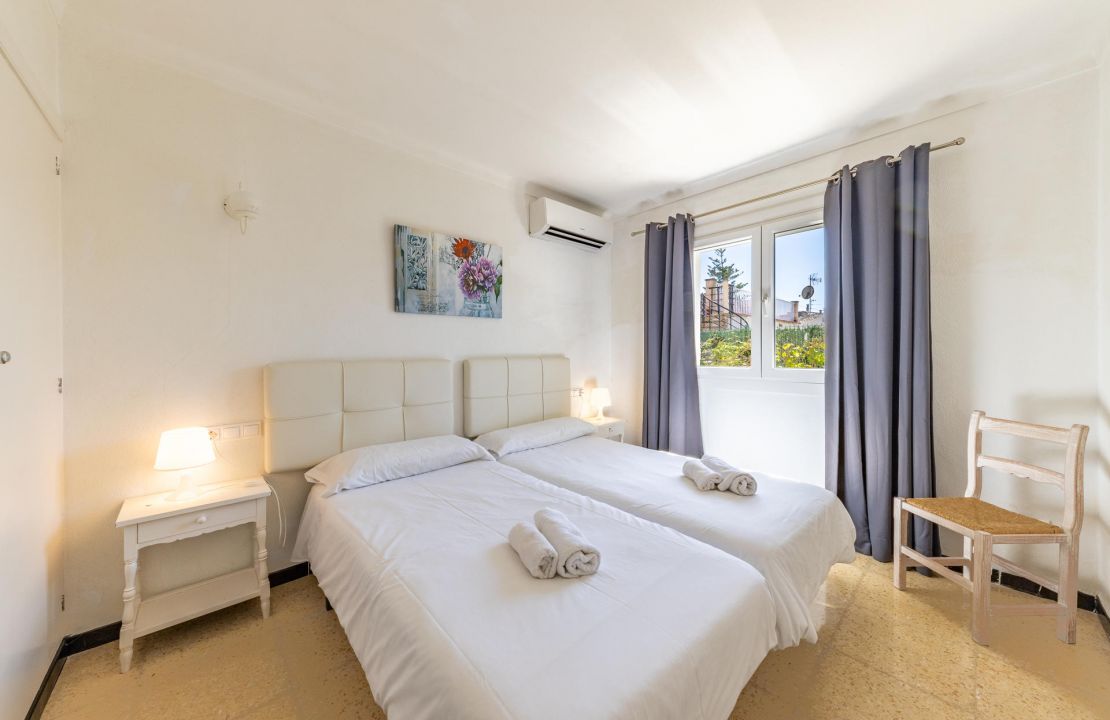 Villa en venta en Puerto de Alcudia Mallorca con licencia vacacional