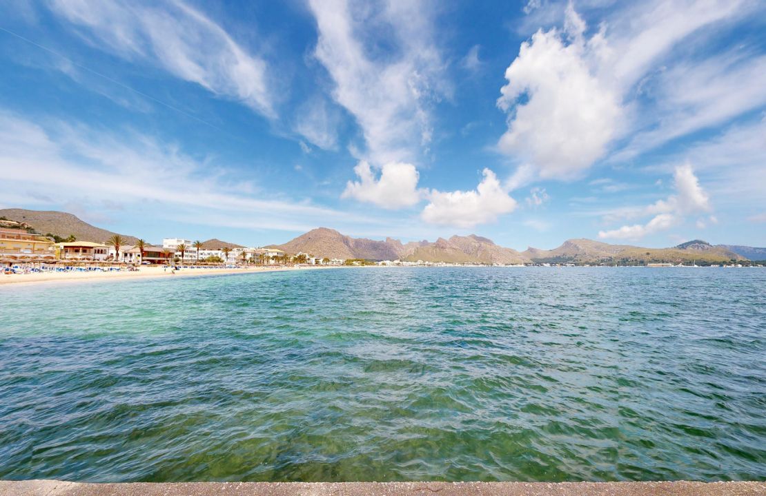 Puerto Pollensa apartment for sale with sea views, pool and storage