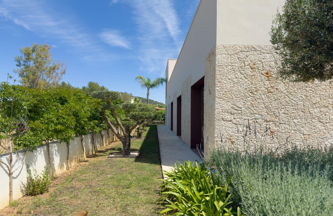 Charmante, moderne, neu gebaute Villa in Crestatx, Sa Pobla – Pool, Fußbodenheizung und Klimaanlage