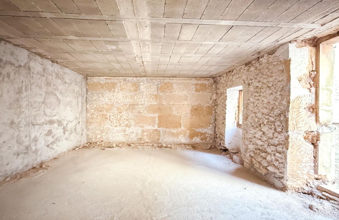 Casa señorial histórica en Pollensa con jardín, garaje y terrazas – Proyecto de renovación