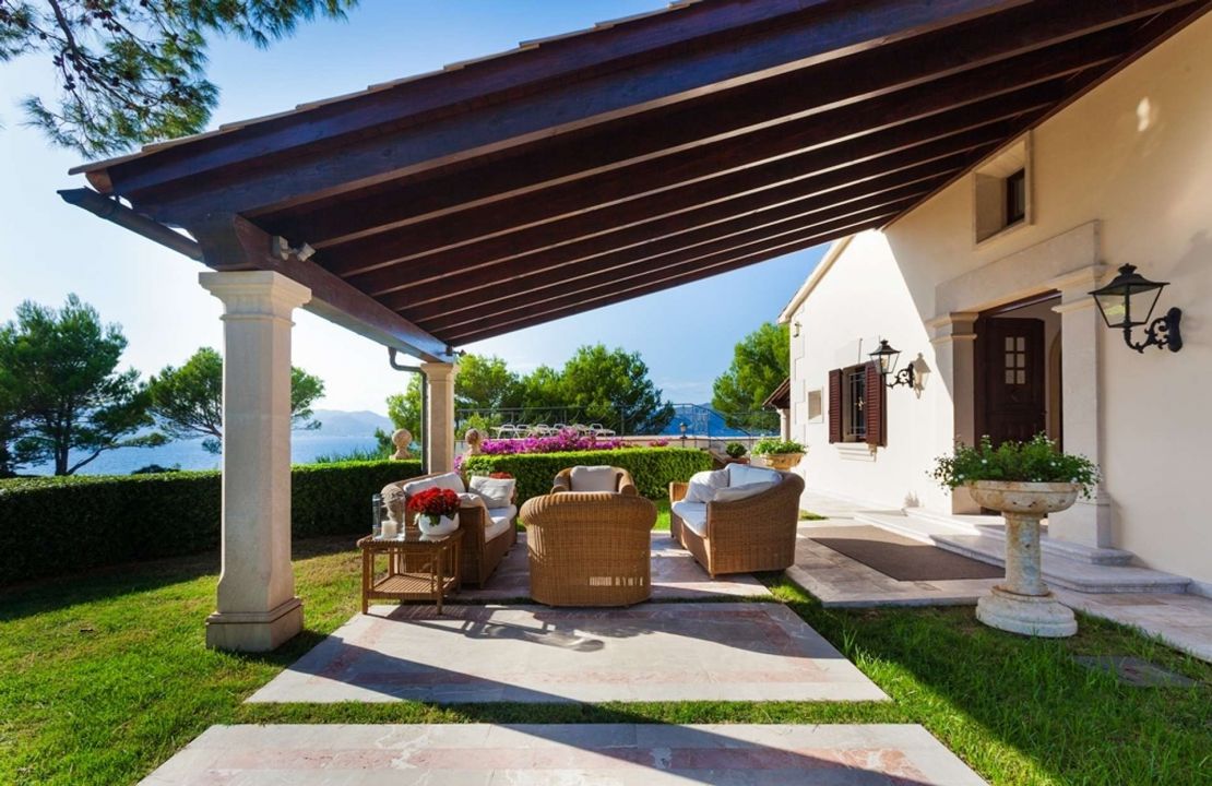 Luxuriöses Anwesen erste Meereslinie in Bonaire Alcudia Mallorca