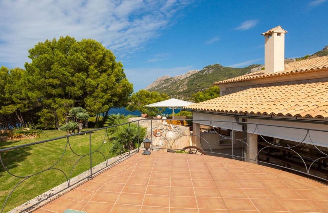 Luxuriöses Anwesen erste Meereslinie in Bonaire Alcudia Mallorca