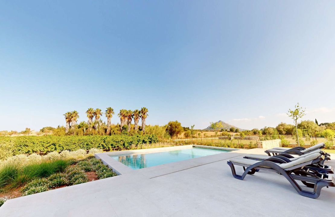 Impresionante finca de nueva construcción con viñedo en venta en Alcudia