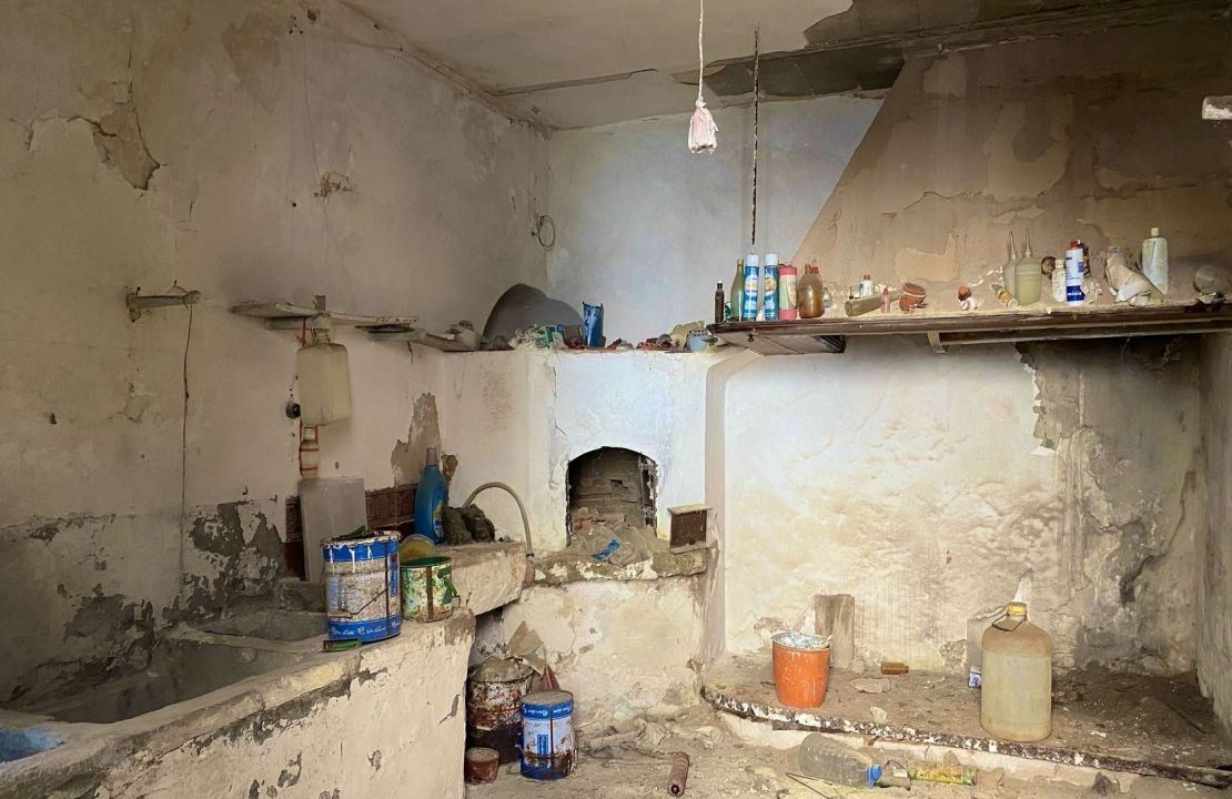 Oportunidad de inversión - Casa señorial en el centro histórico de Sa Pobla en venta con un edificio comercial, un adosado y dos apartamentos