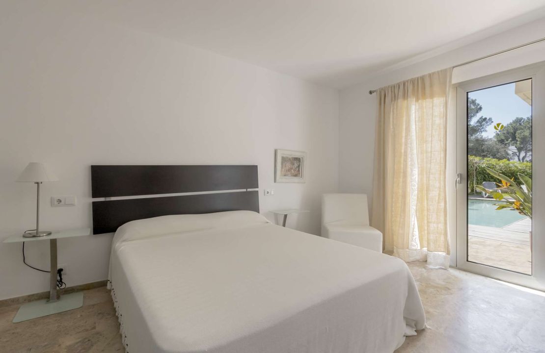 Villa with pool for long term rental in Cala San Vicente Pollensa
