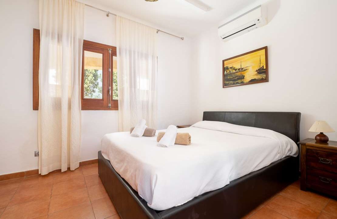 Bonaire Alcudia villa with holiday rental license and pool for sale