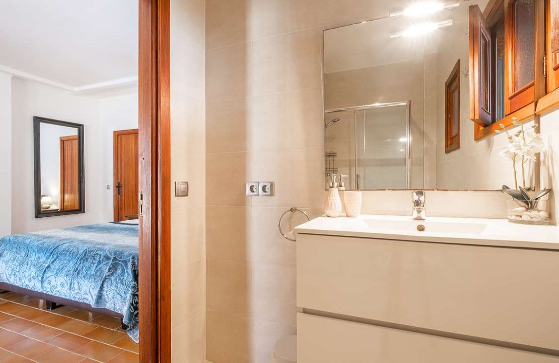 Bonaire Alcudia villa with holiday rental license and pool for sale