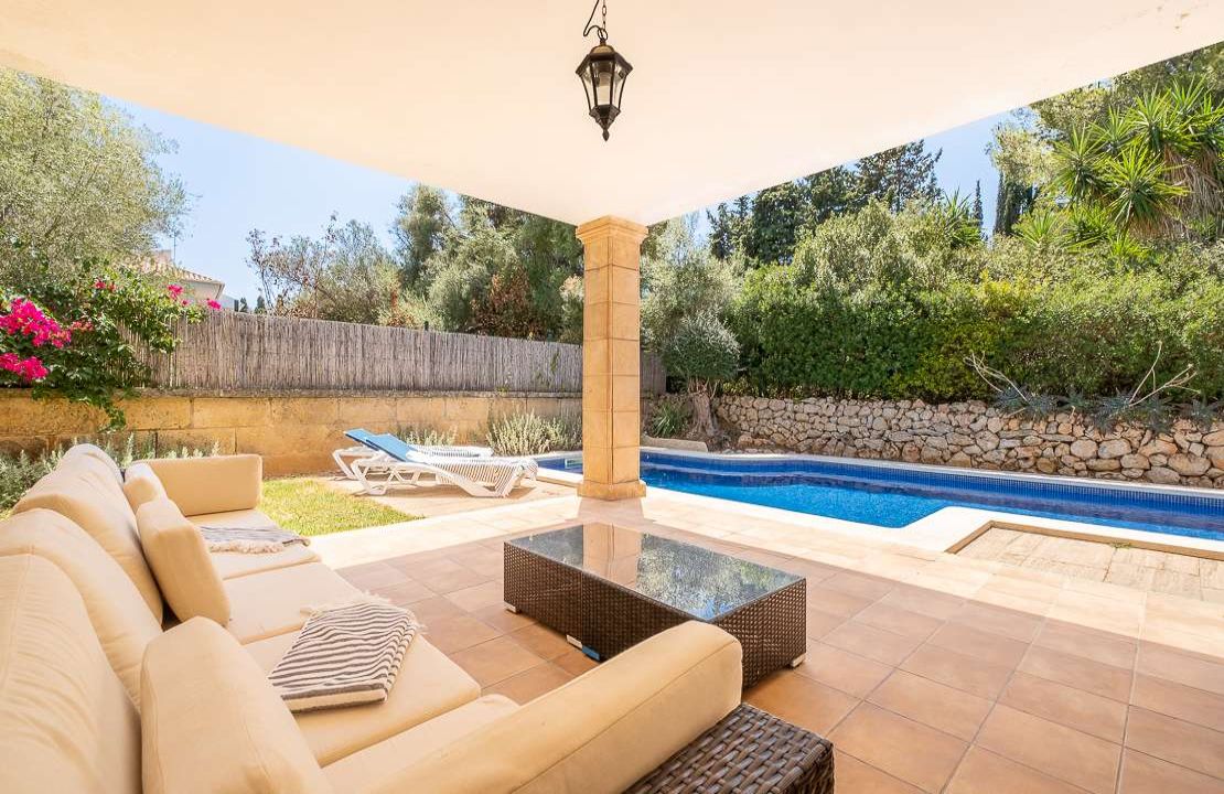 Bonaire Alcudia villa with holiday rental license and pool for sale