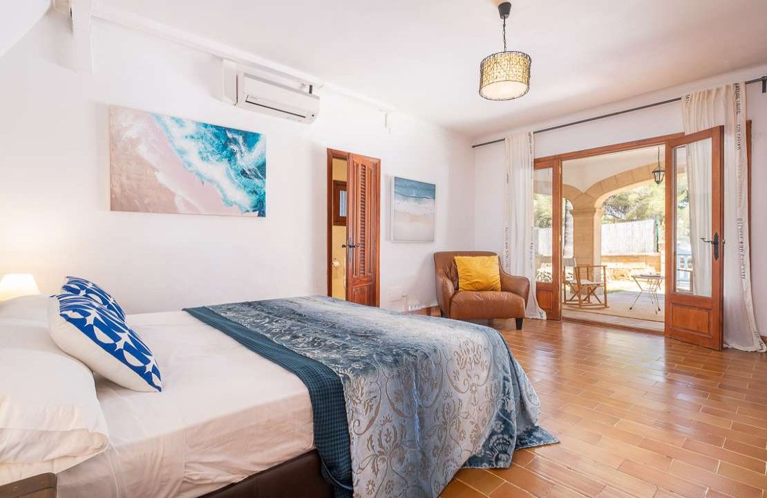 Bonaire Alcudia villa with holiday rental license and pool for sale