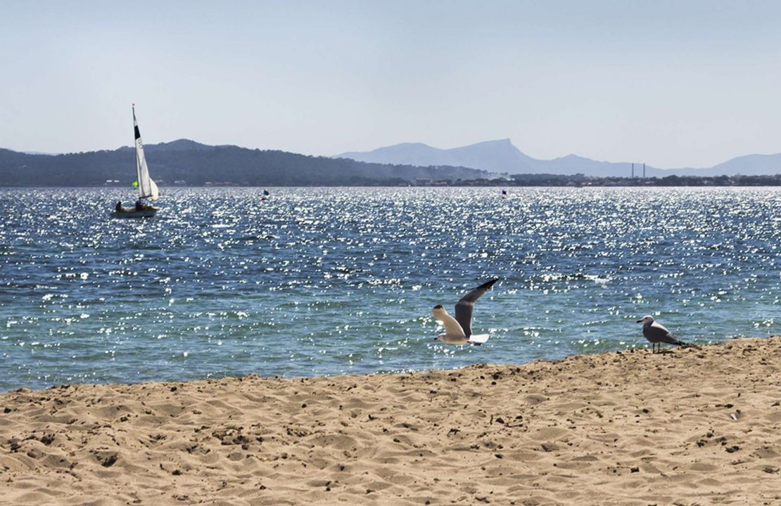 Neubau-Luxusvilla in Toplage – Llenaire, Puerto Pollensa