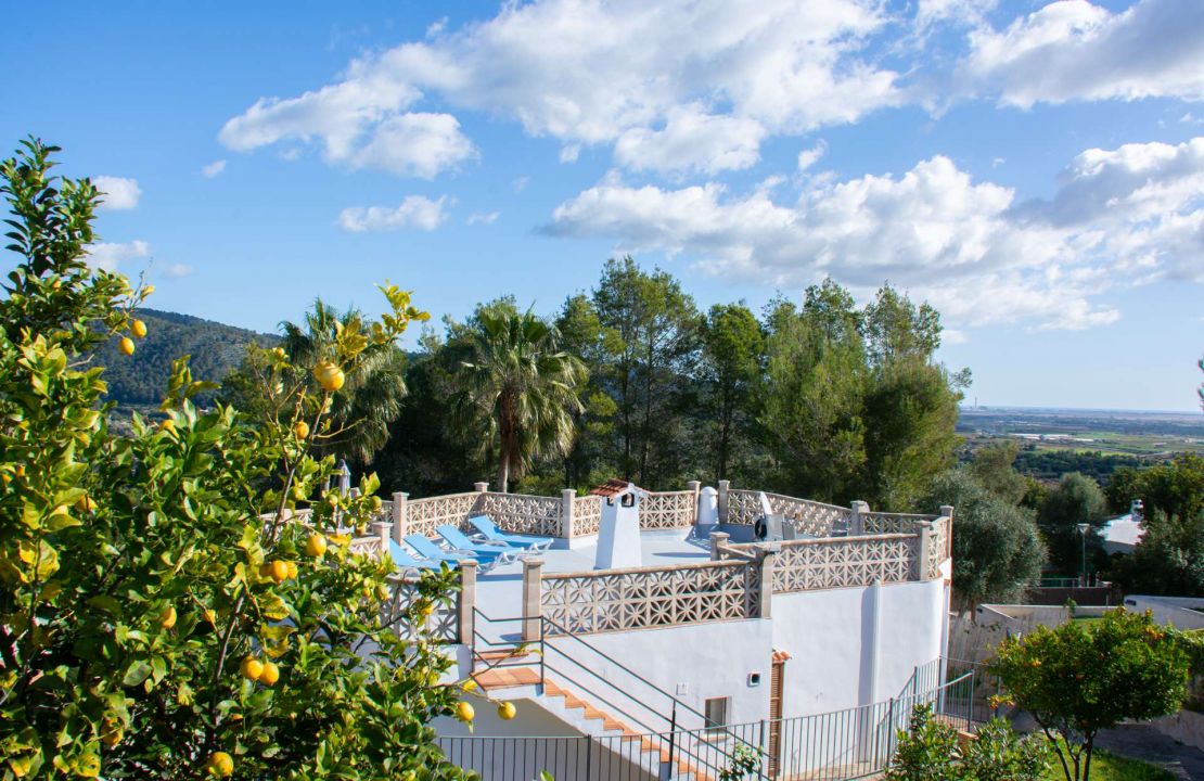 Campanet Mallorca renovierte mediterrane Villa mit Ausblick und Ferienmietlizenz zu verkaufen