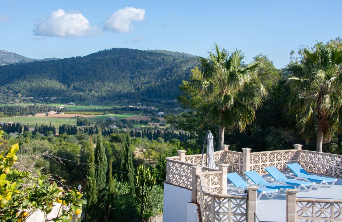 Campanet Mallorca renovierte mediterrane Villa mit Ausblick und Ferienmietlizenz zu verkaufen