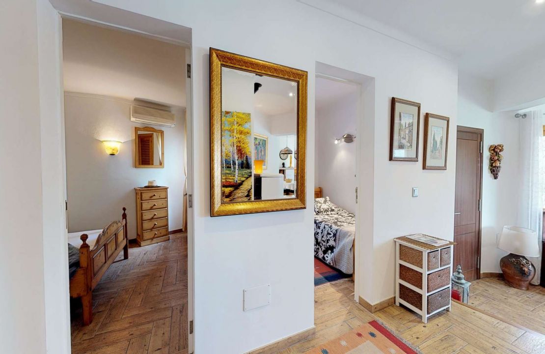 Campanet Mallorca renovierte mediterrane Villa mit Ausblick und Ferienmietlizenz zu verkaufen