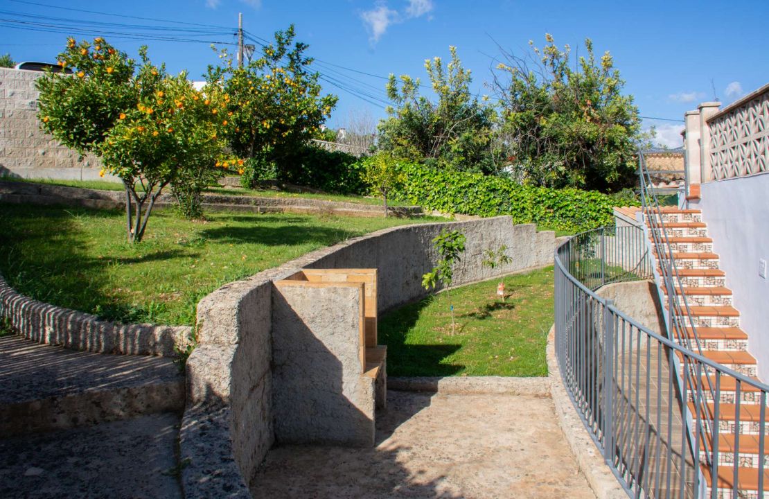 Campanet Mallorca renovierte mediterrane Villa mit Ausblick und Ferienmietlizenz zu verkaufen