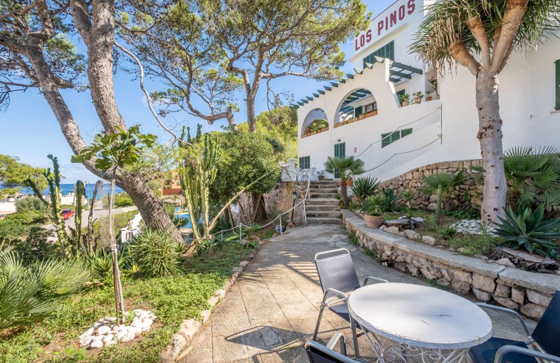 Hostal for Sale, Cala Sant Vicente, Mallorca, Near the Beach, Sea View