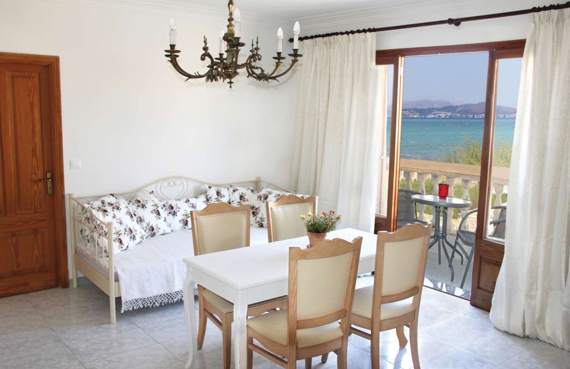 House in Son Serra de Marina, sea views and holiday rental license.