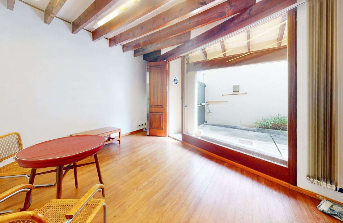 Townhouse in Puerto Pollensa with covered private parking space for sale.