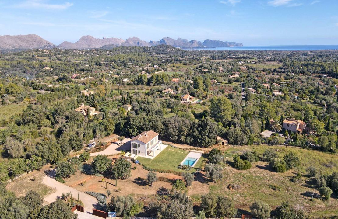 Neuerbautes Landhaus in der Nähe von Pollensa Mallorca zu verkaufen