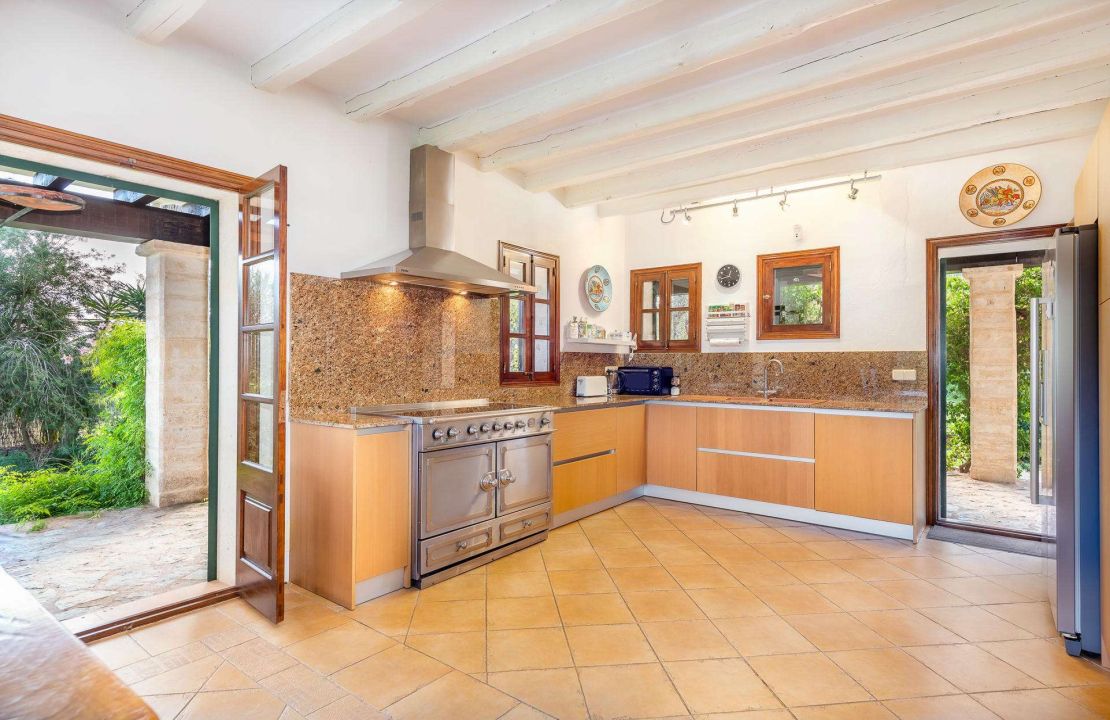Wunderschöne Finca in Alcudia Norden Mallorca mit Gästehaus, Pool und eingewachsenem Garten