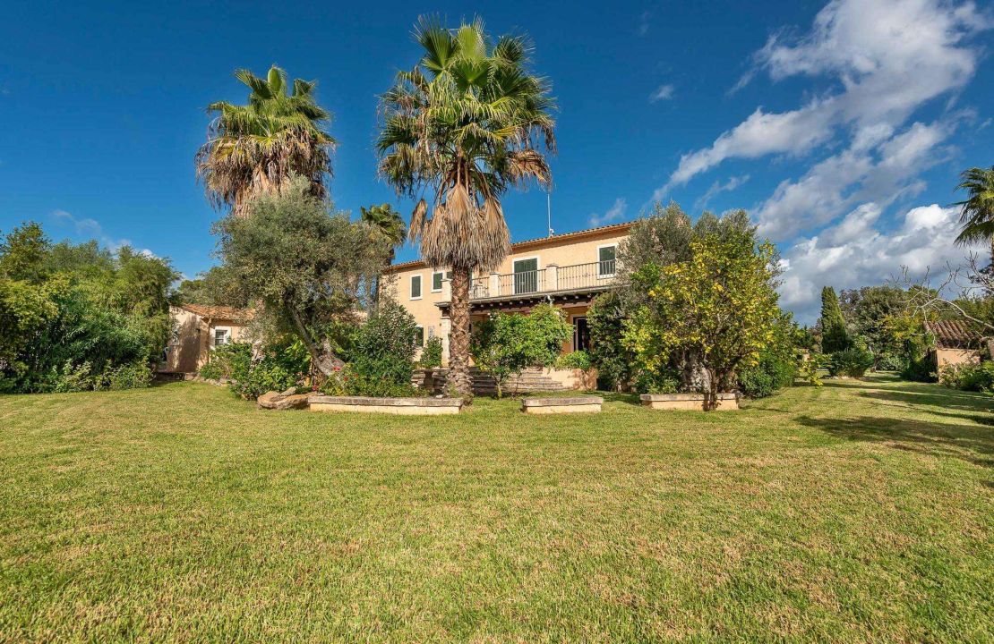 Wunderschöne Finca in Alcudia Norden Mallorca mit Gästehaus, Pool und eingewachsenem Garten