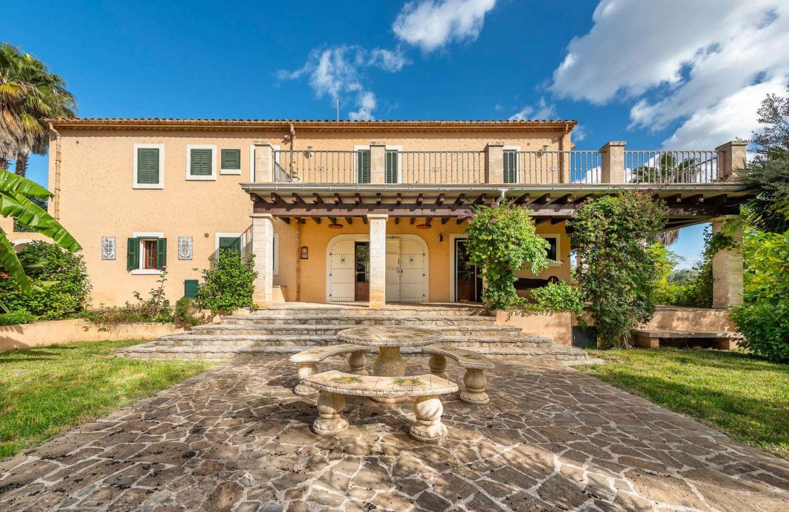Wunderschöne Finca in Alcudia Norden Mallorca mit Gästehaus, Pool und eingewachsenem Garten