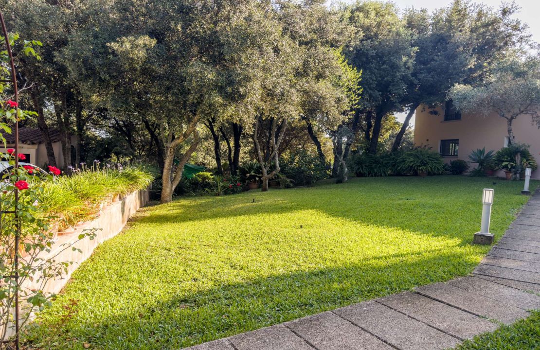 Finca in Pollenca North Mallorca with holiday rental license for sale