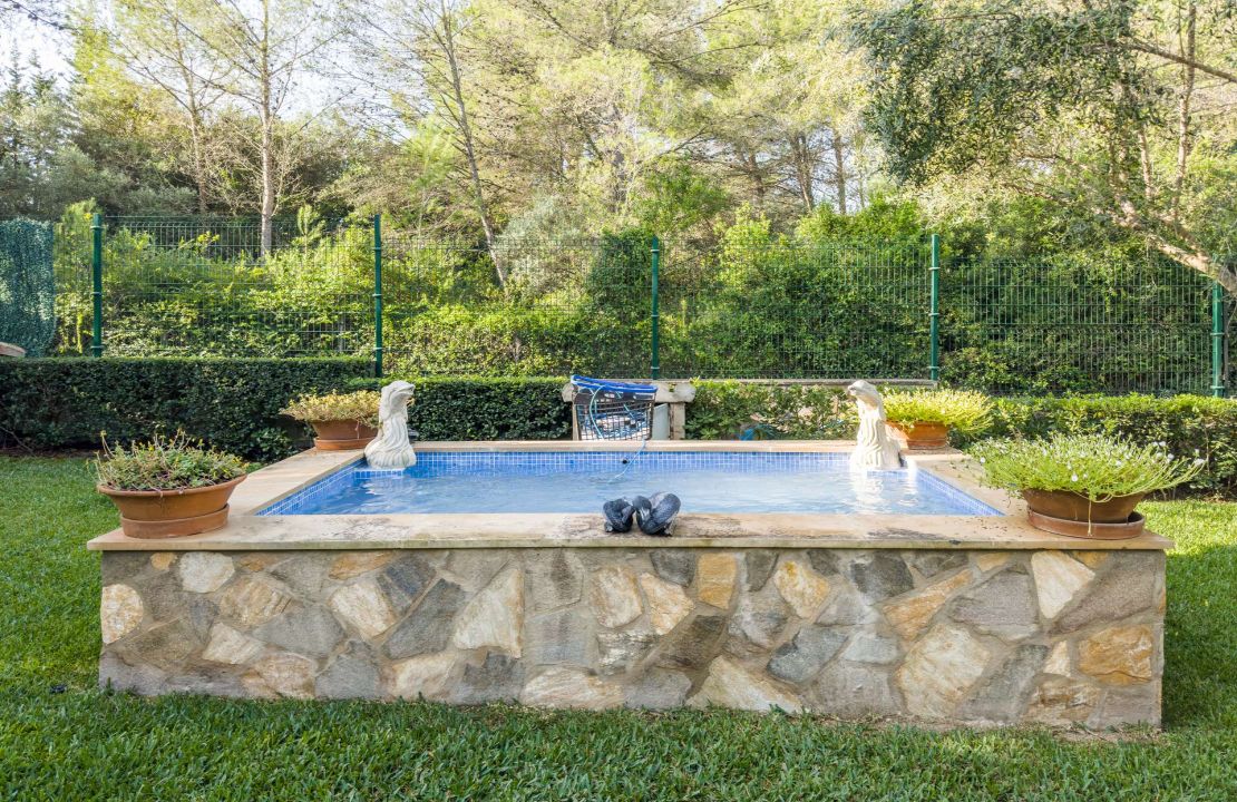 Finca in Pollenca North Mallorca with holiday rental license for sale