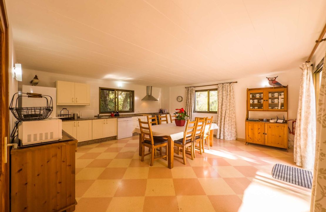 Finca in Pollenca North Mallorca with holiday rental license for sale