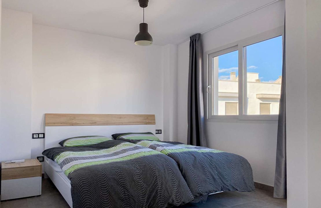 Moderna Villa en Venta en Can Picafort, Mallorca con Piscina y Aparcamiento