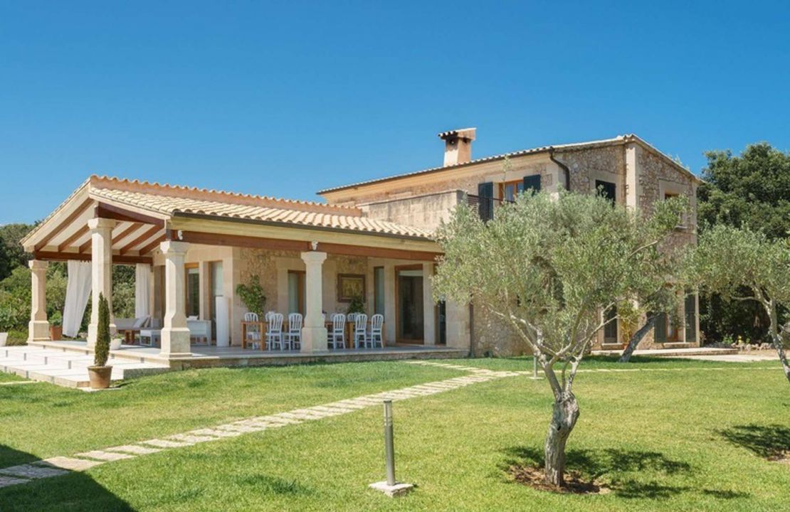 Landhaus in der Nähe des Golfplatzes von Pollenca