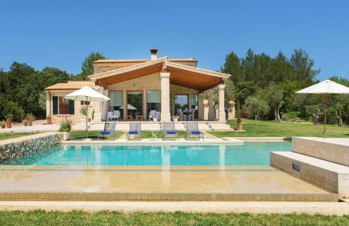 Landhaus in der Nähe des Golfplatzes von Pollenca