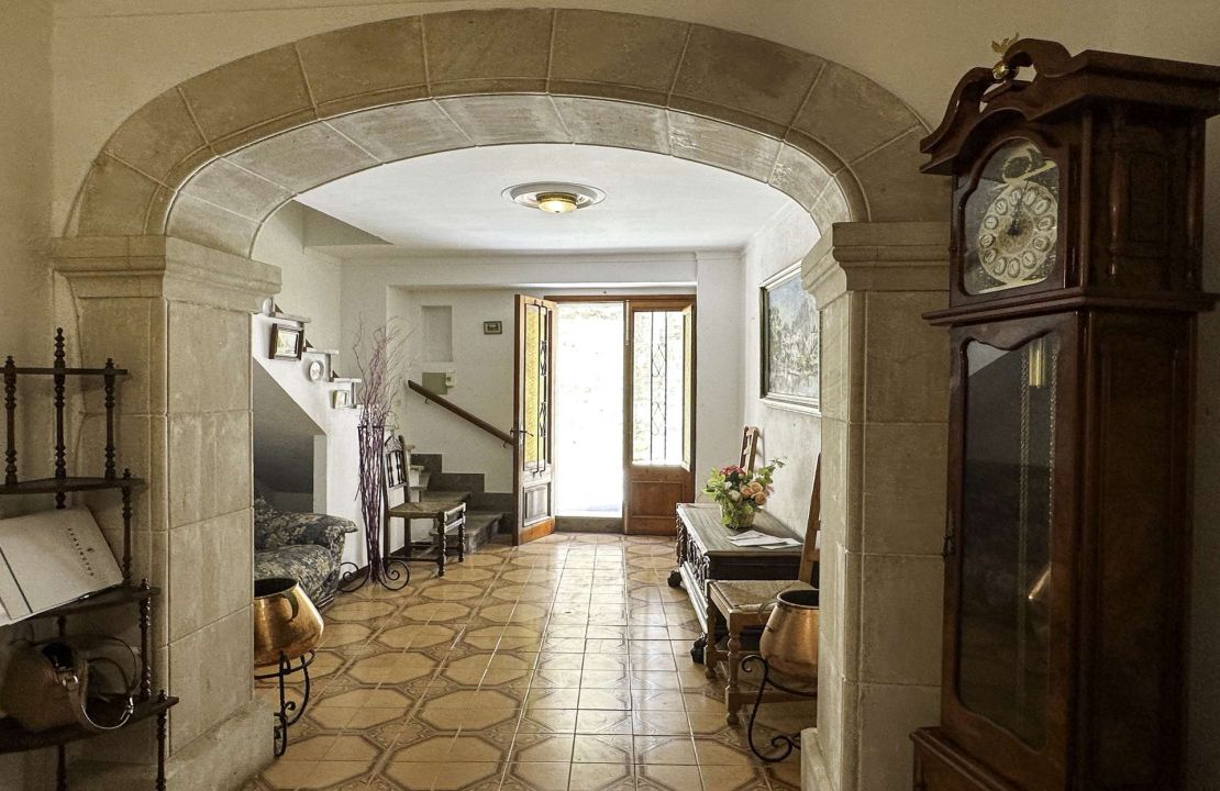 Stadthaus in Pollensa Mallorca zum renovieren