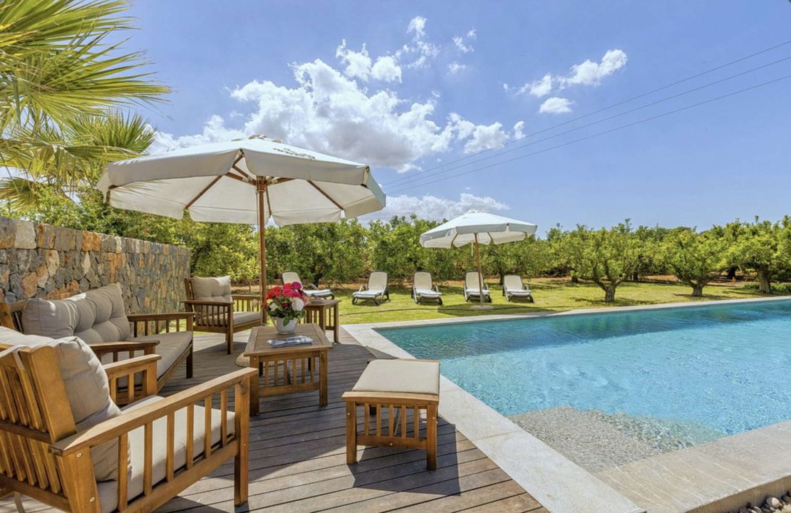 Finca de lujo en venta cerca de Buger con licencia de alquiler vacacional