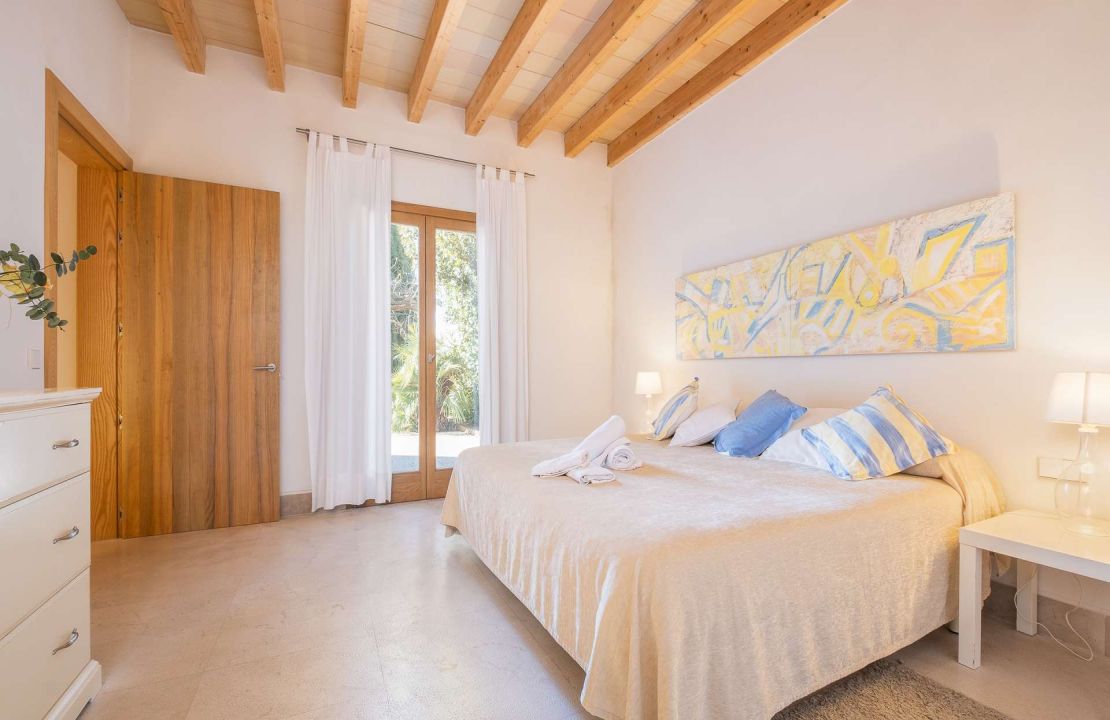 Finca de lujo en venta cerca de Buger con licencia de alquiler vacacional