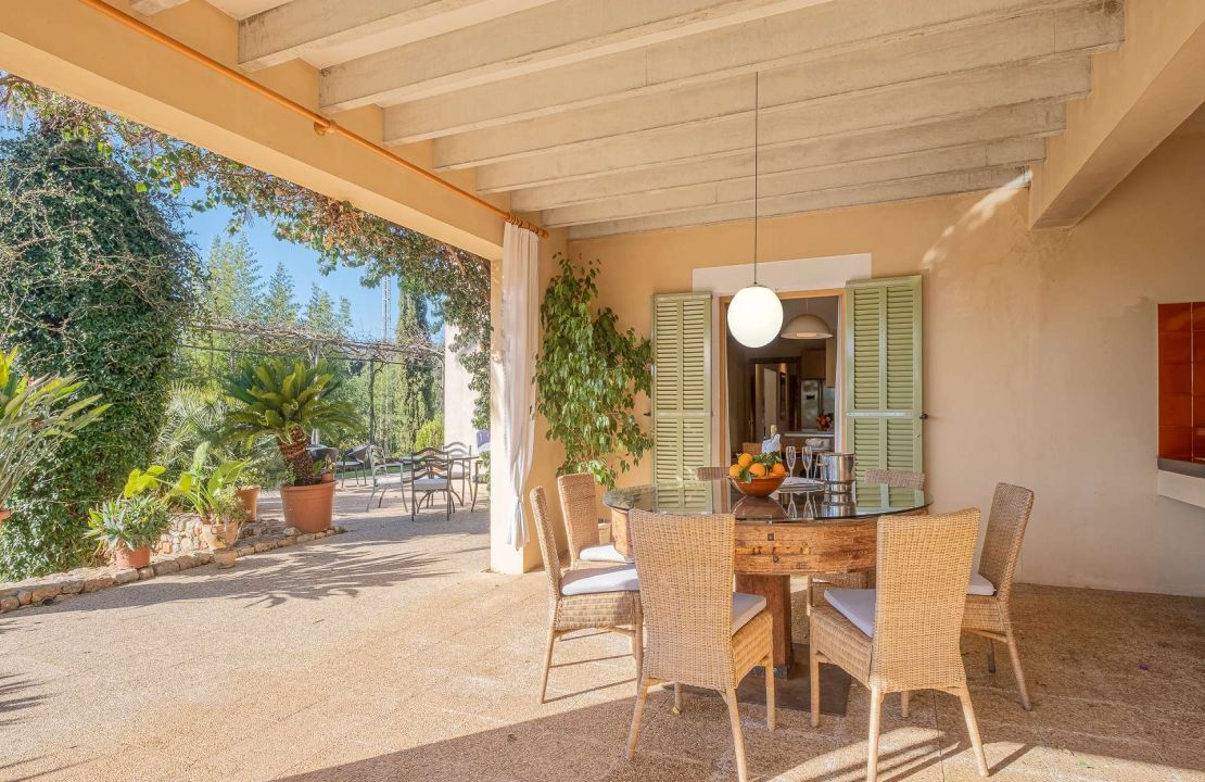 Finca de lujo en venta cerca de Buger con licencia de alquiler vacacional
