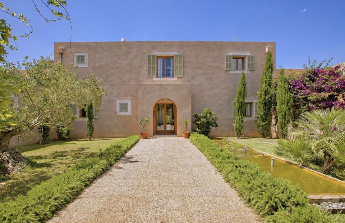Finca de lujo en venta cerca de Buger con licencia de alquiler vacacional