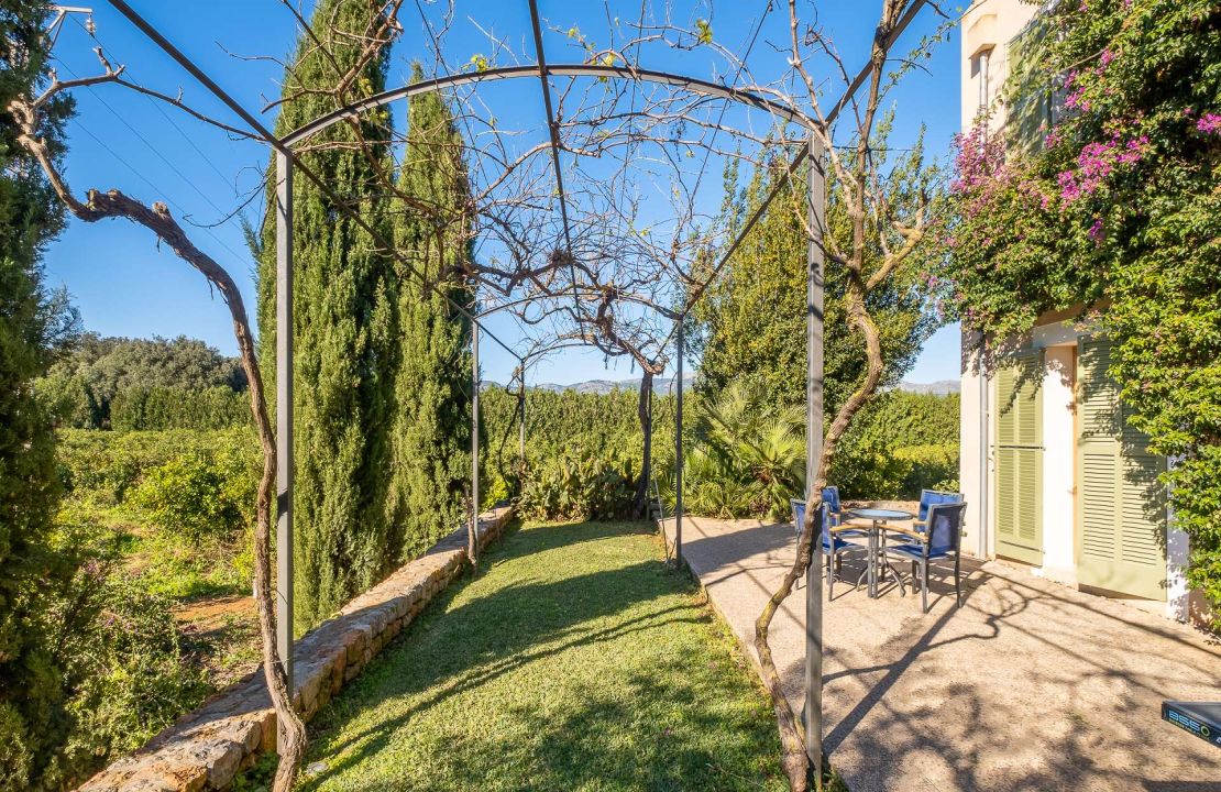 Finca de lujo en venta cerca de Buger con licencia de alquiler vacacional