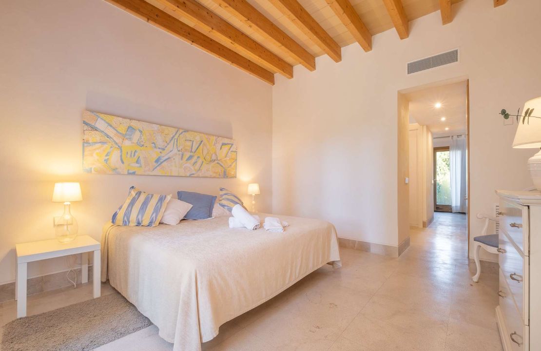 Finca de lujo en venta cerca de Buger con licencia de alquiler vacacional