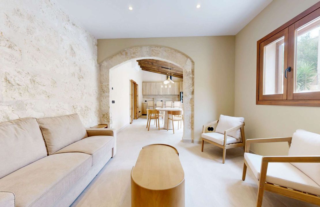 Casa señorial en Muro – Totalmente renovada con piscina