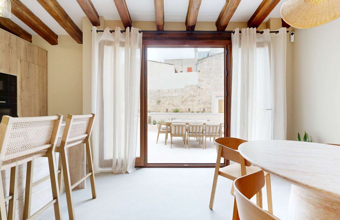 Casa señorial en Muro – Totalmente renovada con piscina