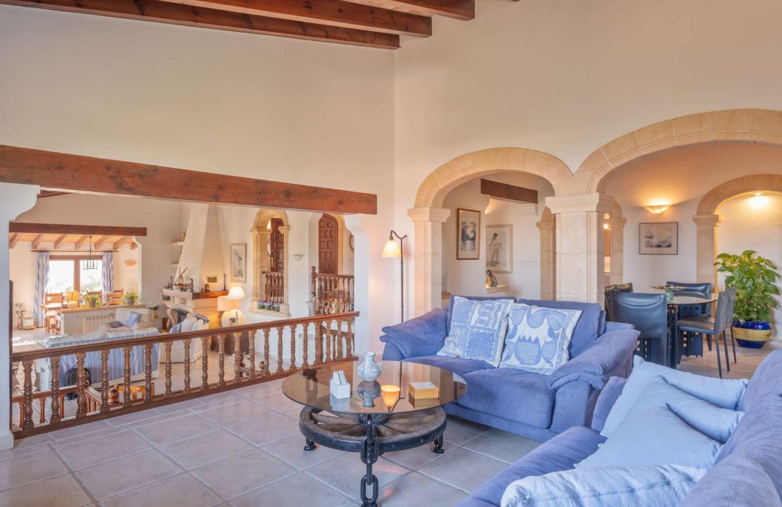 Wonderful located Villa in the area of El Vila Puerto Pollensa with stunning sea views