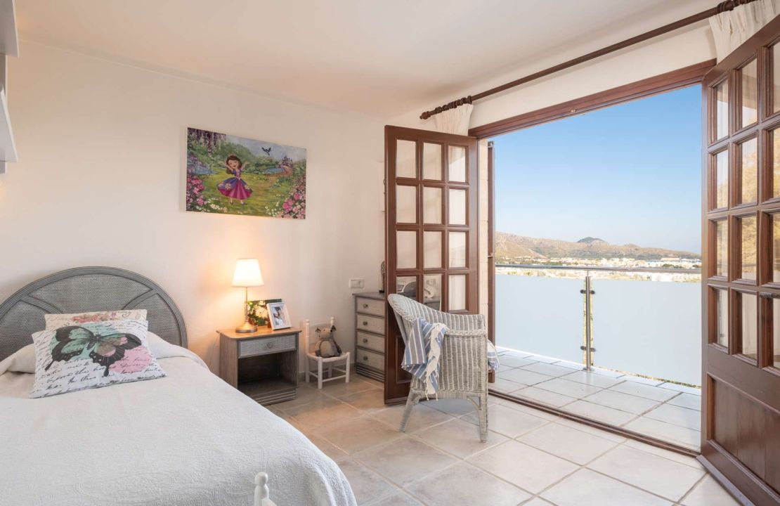 Wonderful located Villa in the area of El Vila Puerto Pollensa with stunning sea views