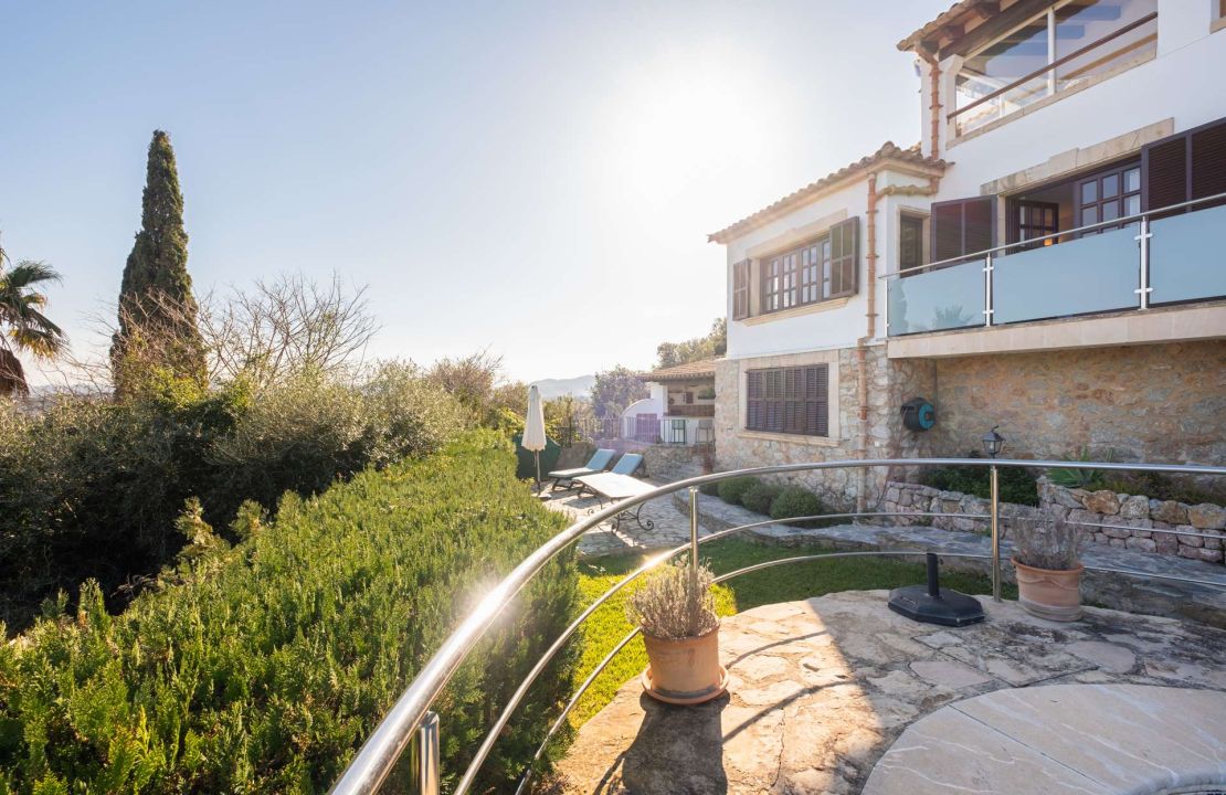 Wonderful located Villa in the area of El Vila Puerto Pollensa with stunning sea views