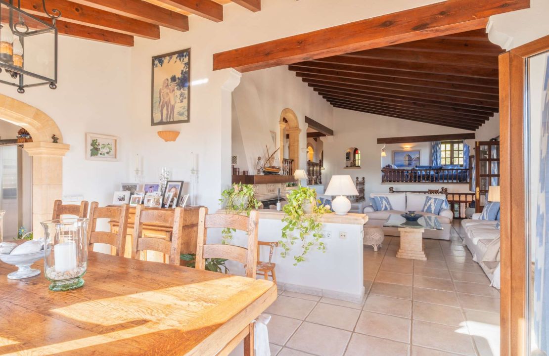Wonderful located Villa in the area of El Vila Puerto Pollensa with stunning sea views