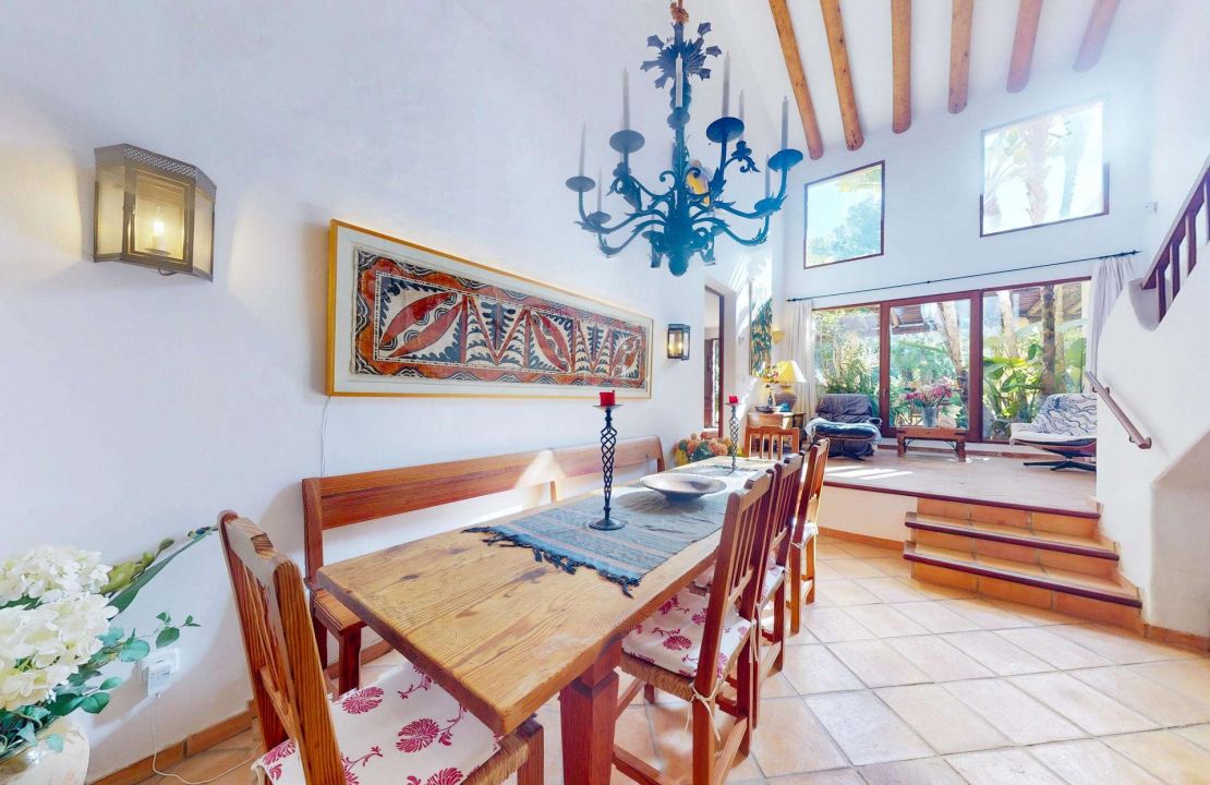 Dream villa in Bonaire Alcudia with pool, garage and partial sea views for sale with optional plots