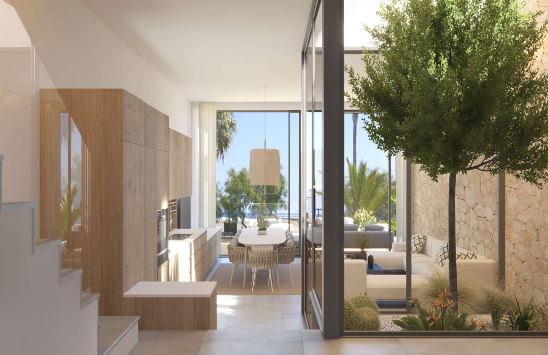 Duplex in erster Meereslinie im Bau in Can Picafort, mit Parkplatz, Pool und Dachterrasse.